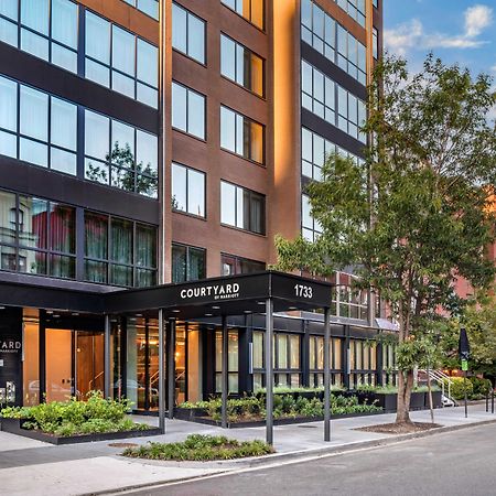 Courtyard By Marriott Washington, Dc Dupont Circle Hotel Exterior photo